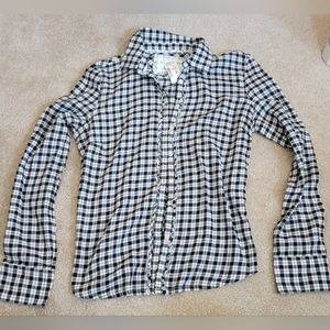 New Areopostale womens large long sleeve black & white plaid button down with ru